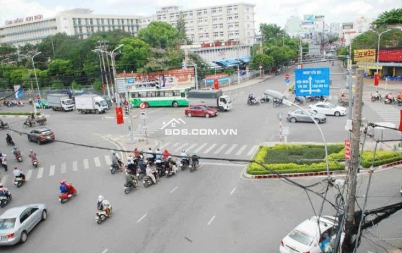 Bán nhà Mặt Tiền KD Võ Thành Trang Tân Bình, 3.6x25m, CN 79m2 3T 7PN. Chỉ 12.4 tỷ